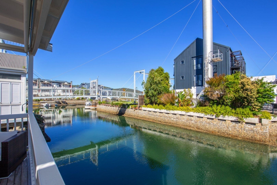 To Let 2 Bedroom Property for Rent in Thesen Islands Western Cape